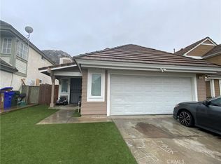 11482 Hideaway Ln, Fontana, CA 92337