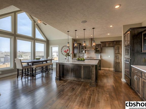 2nd image of 18718 Schofield Dr