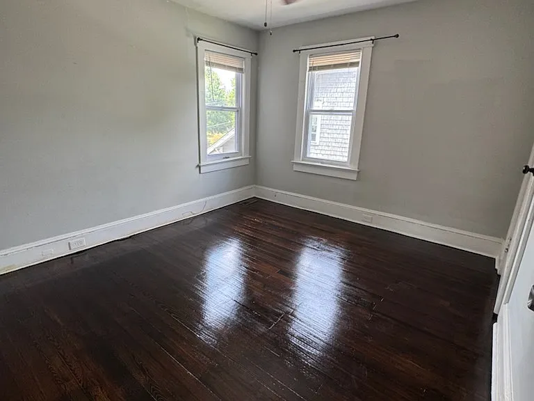 255 Hollywood Dr — Photo 13