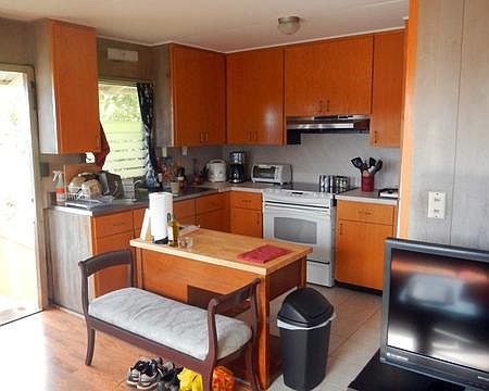 1st image of 835 Puunani Pl