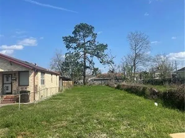 3619 Buchanan St, New Orleans, LA 70122