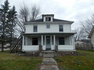 426 N Mulberry St, Churubusco, IN