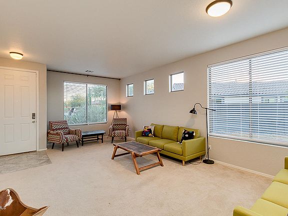 5th image of 17578 W Cardinal Dr
