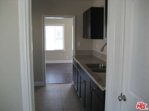 5th image of 5933 S Wilton Pl