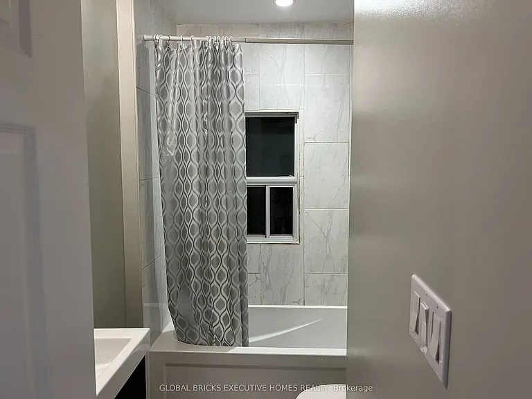367 Kipling Ave — Photo 4