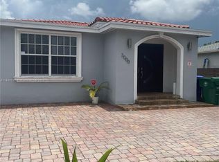 3000 SW 23rd St, Miami, FL 33145