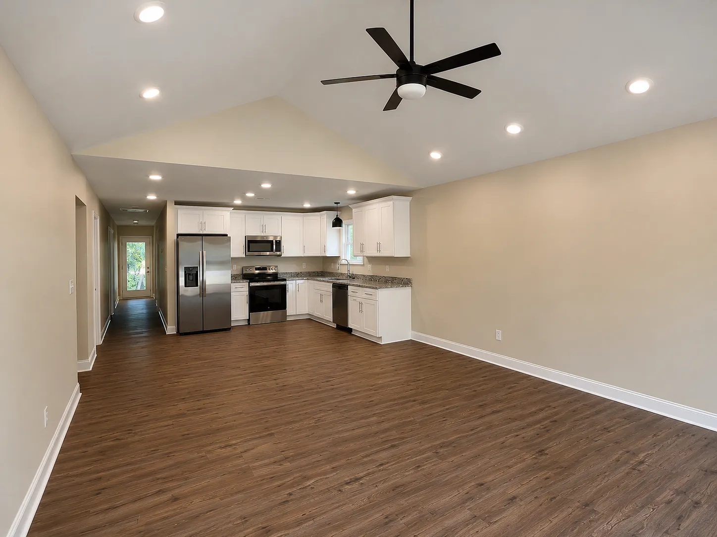 12541 Windmere Dr — Photo 4
