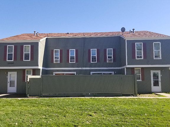 2nd image of 1000 Sir Galahad Dr Unit D