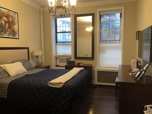 Rented by R New York | media 62