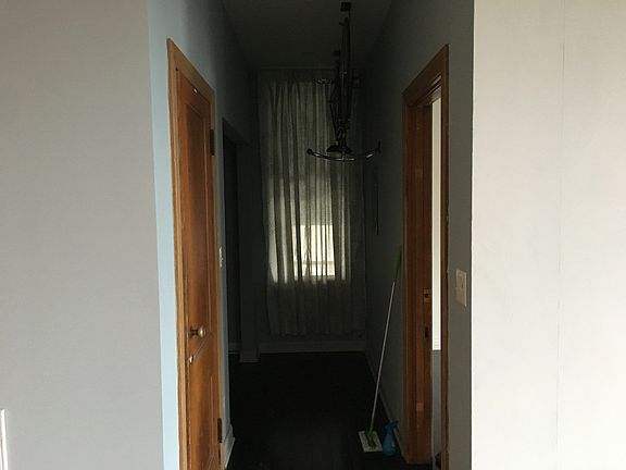 3rd image of 2200 W 23rd St APT 3R