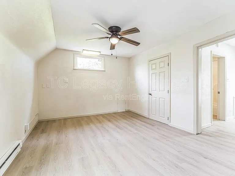 419 Walnut Ave — Photo 24
