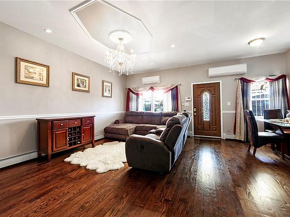 5th image of 10419 Avenue K
