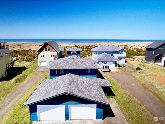 4th image of 1117 Ocean Shores Boulevard SW