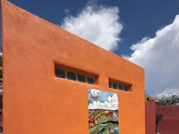 955 S Melendres St, Las Cruces, NM 88005