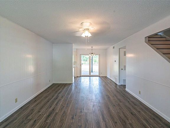 4th image of 7407 Shoal Creek Blvd