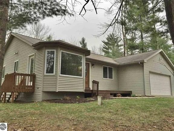 4th image of 34 Tibbets Lake Ln #34