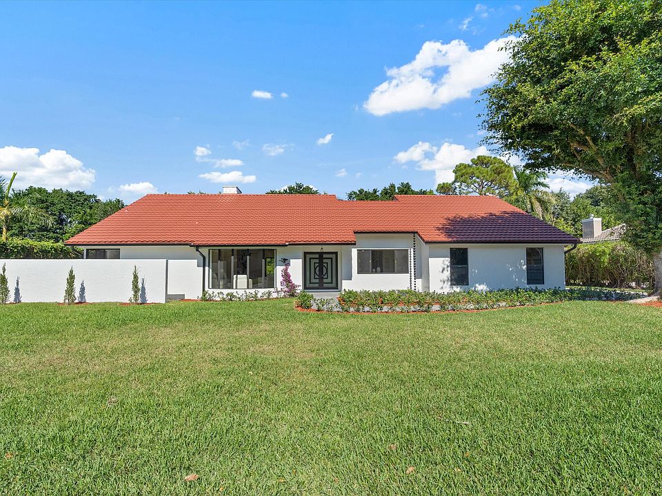 1st image of 4543 Gleneagles Drive