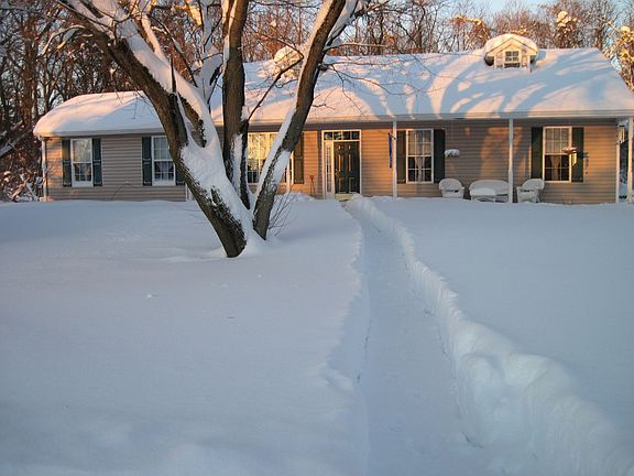 SIDE LOAD GARAGE