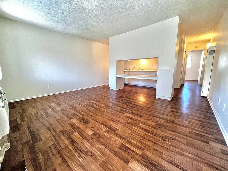 Arrowhead Commons — Photo 8