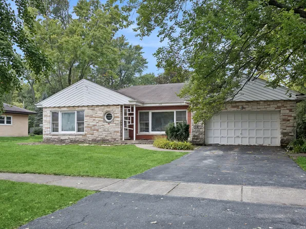950 Gardner Rd, Flossmoor, IL 60422
