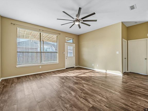 5th image of 1203 Candice Ct