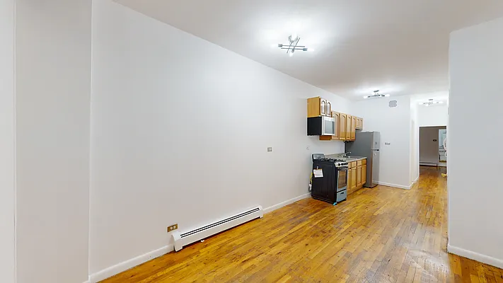 Rented by Bond New York | media 20