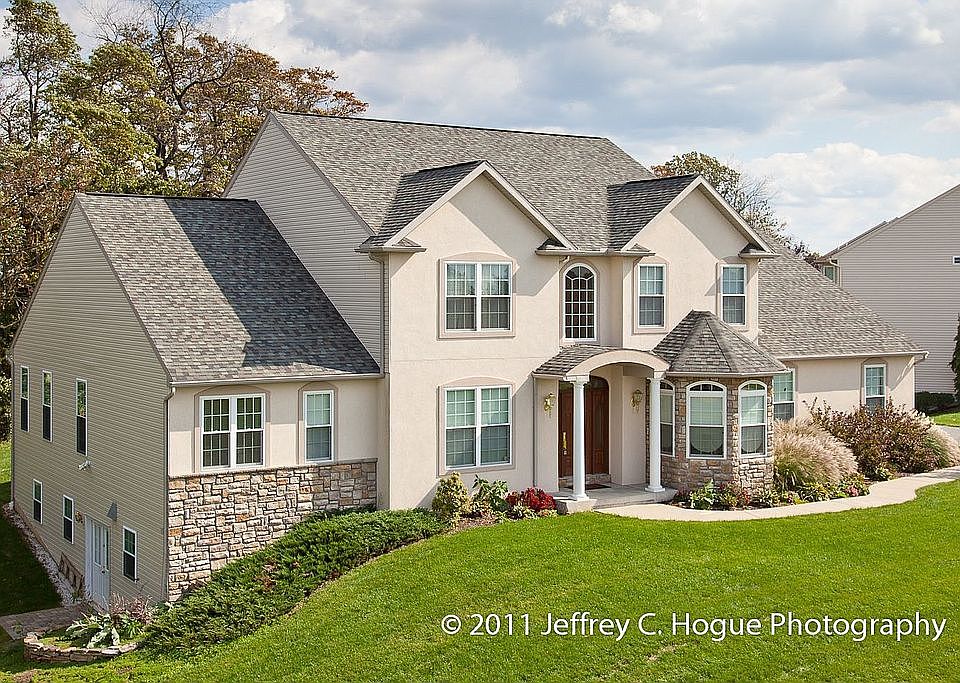 1st image of 47 Augusta Ln