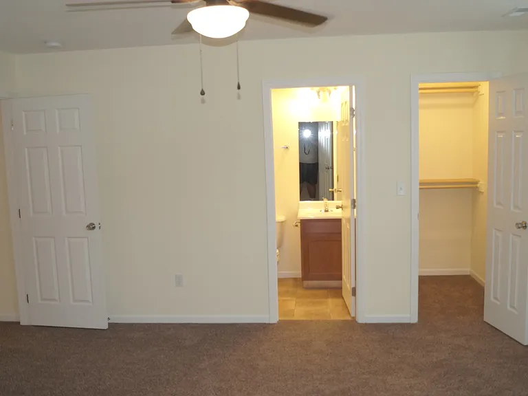 603 W Gay St #E1 — Photo 8