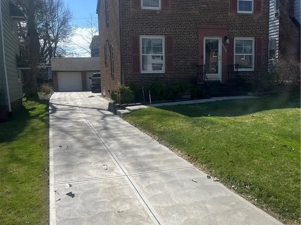 20814 Clare Ave, Maple Heights, OH 44137