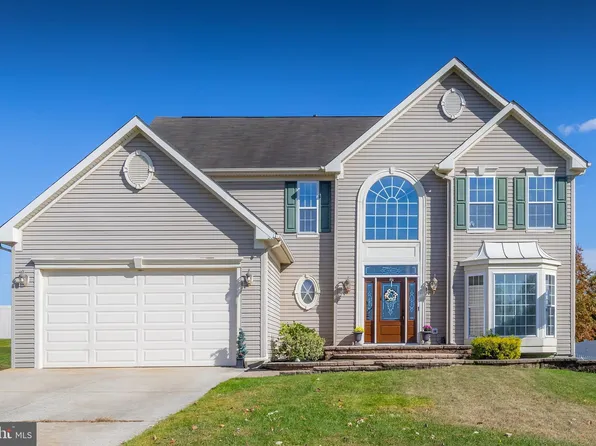 740 Sherwood Dr, Williamstown, NJ 08094