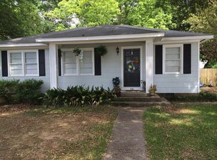 518 Lakeview Ave, McComb, MS 39648