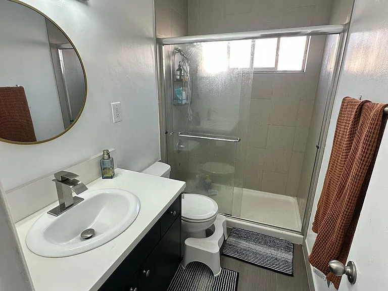 1232 Brockton Ave #6 — Photo 8