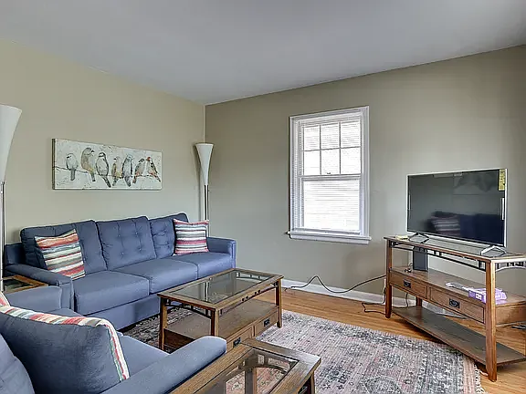 4611 Wakeley St #1 — Photo 5