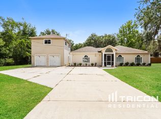 18916 Long Lake Dr, Hudson, FL 34667