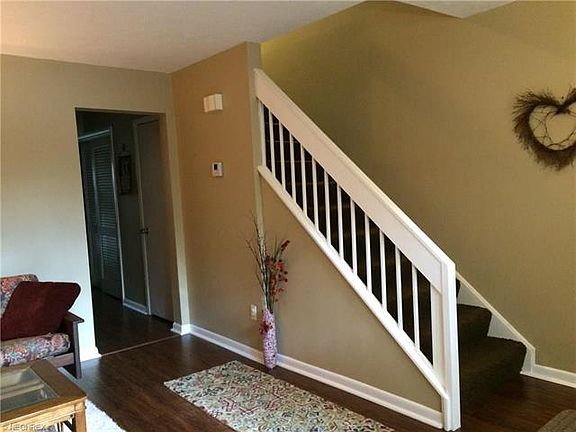 3rd image of 780 Pipes Ct