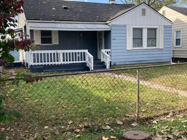 3207 S Vine St, Muncie, IN 47302