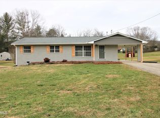 124 W Lincoln Rd, Oak Ridge, TN 37830