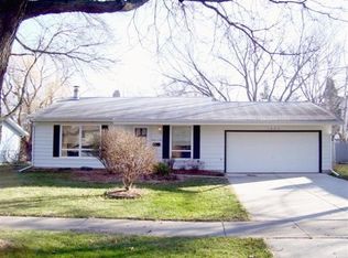 1605 Prairie Rd, Madison, WI 53711