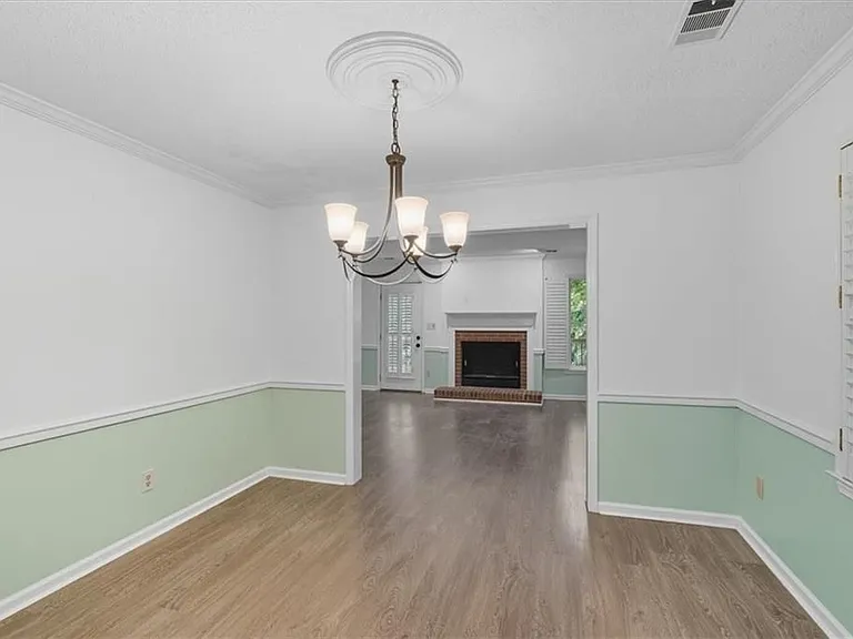 1211 Whitlock Ridge Dr — Photo 9