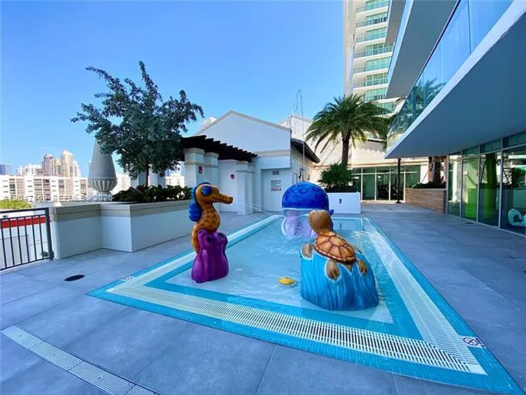 300 Sunny Isles Blvd #CU-4-1503 — Photo 45