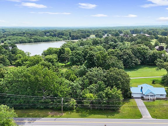 2nd image of Dunbar Rd