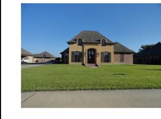 433 Meadow View Ct, Thibodaux, LA 70301