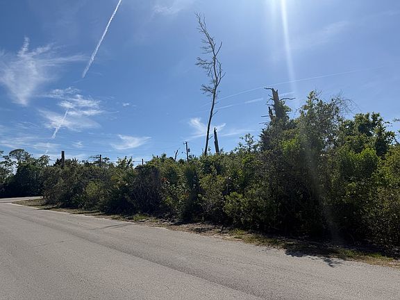 3rd image of  Watson Cir