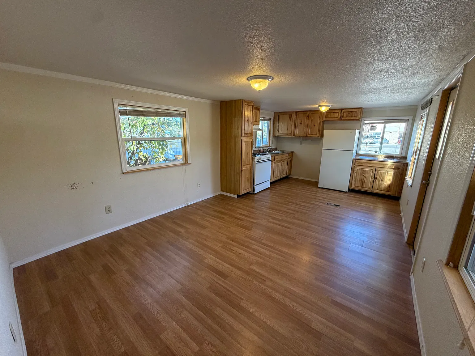1 bed, 540 sqft, $1,200 — Photo 2