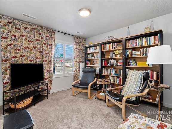 3rd image of 238 S Riggs Spring Ave