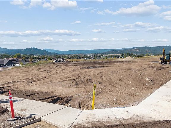 3rd image of 750 Founders Ridge Way Lot 6