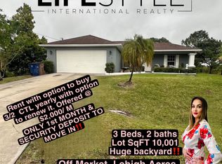 919 Citrus Ave S, Lehigh Acres, FL 33974