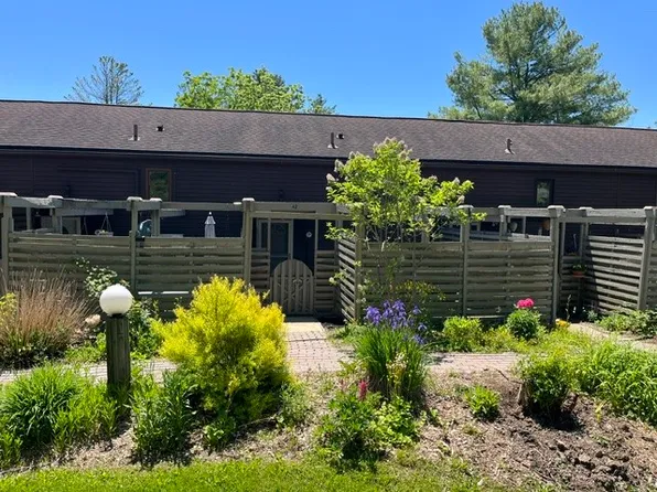 42 Penny Ln, Ithaca, NY 14850