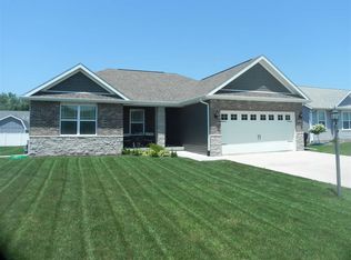 108 Cotton Ln, East Peoria, IL