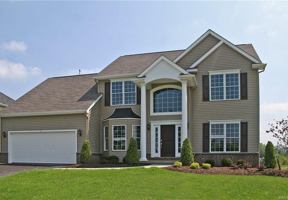 1st image of 25 Wentworth Dr